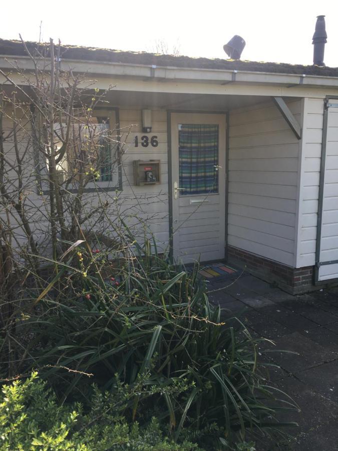 Vakantiehuisje Maartje Warmenhuizen ภายนอก รูปภาพ